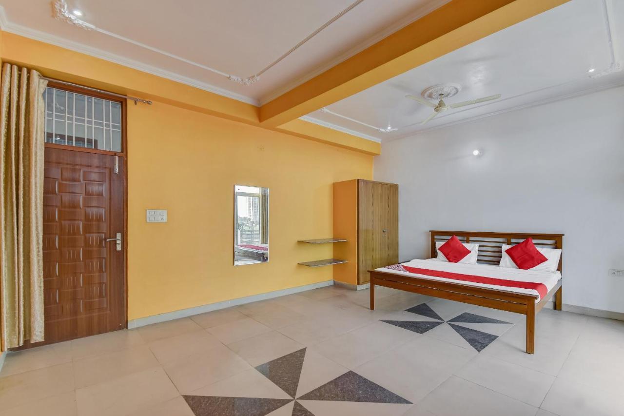 Oyo 64464 Hotel Gulmohar Jaipur Buitenkant foto
