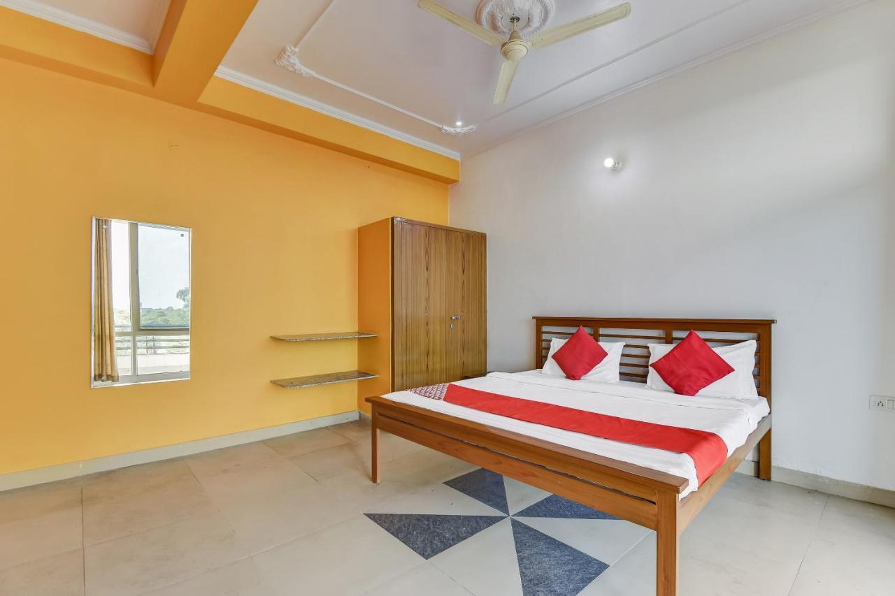 Oyo 64464 Hotel Gulmohar Jaipur Buitenkant foto