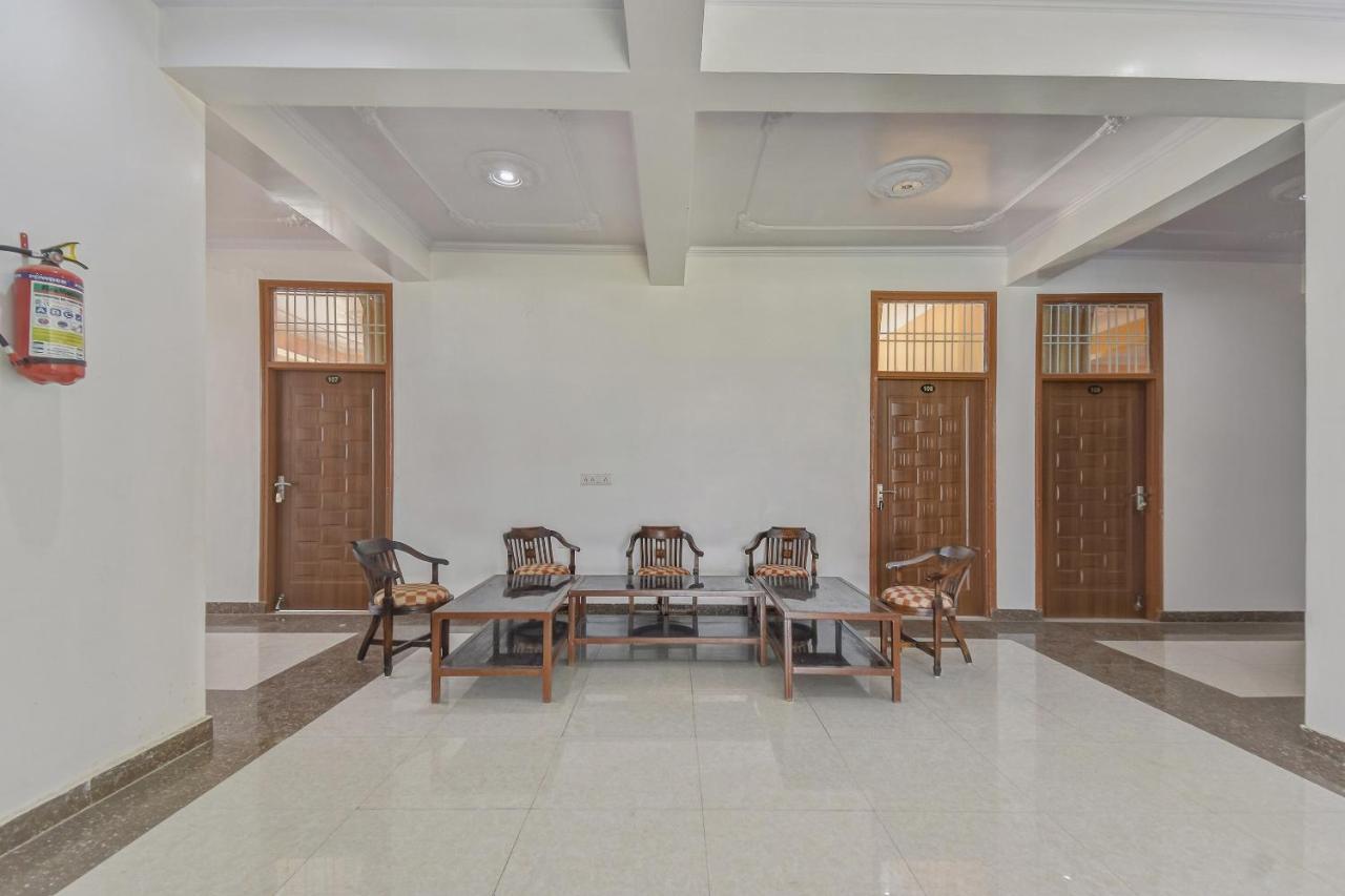 Oyo 64464 Hotel Gulmohar Jaipur Buitenkant foto