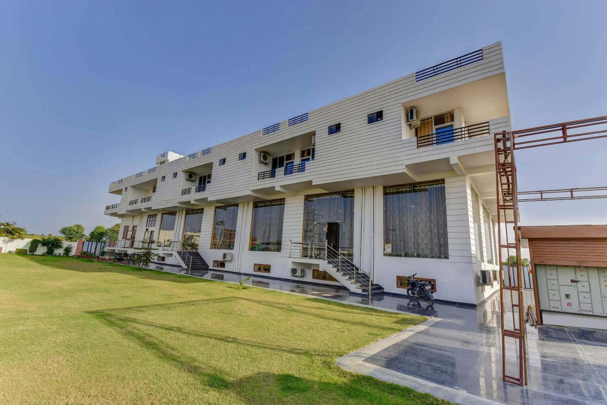 Oyo 64464 Hotel Gulmohar Jaipur Buitenkant foto