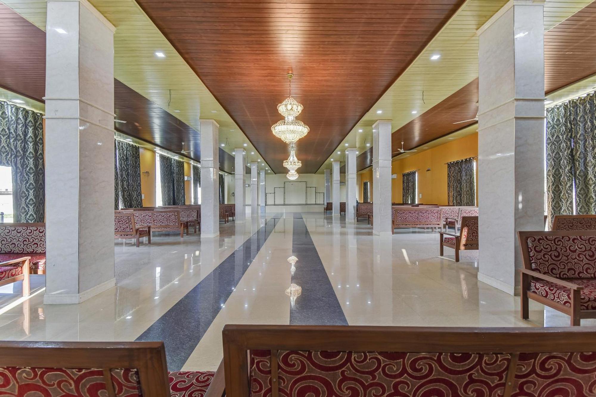 Oyo 64464 Hotel Gulmohar Jaipur Buitenkant foto